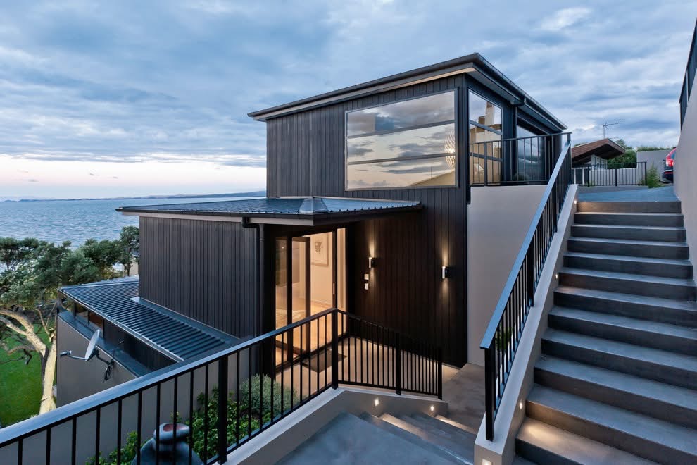 Perth home being professionally painted